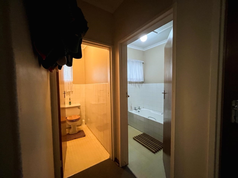 4 Bedroom Property for Sale in Vanes Estate Eastern Cape